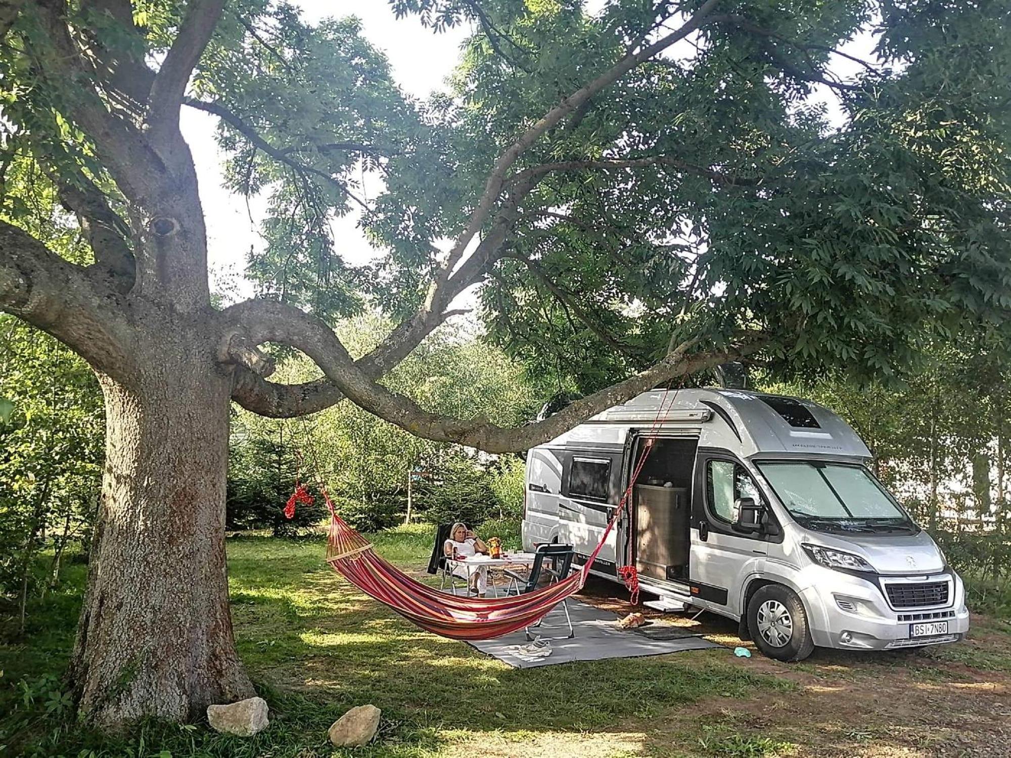 Camper Park Radków Villa Bagian luar foto
