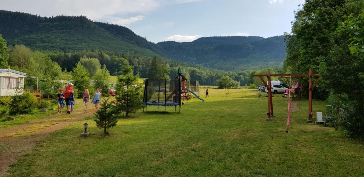 Camper Park Radków Villa Bagian luar foto